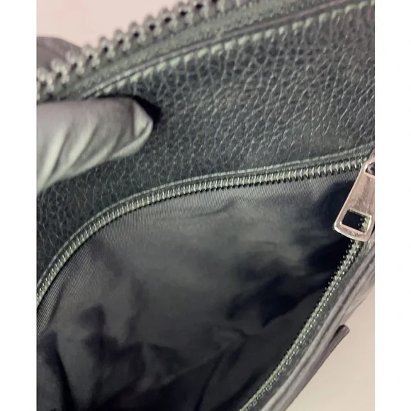 Gucci Black Crossbody Bag - Picture 12 of 14